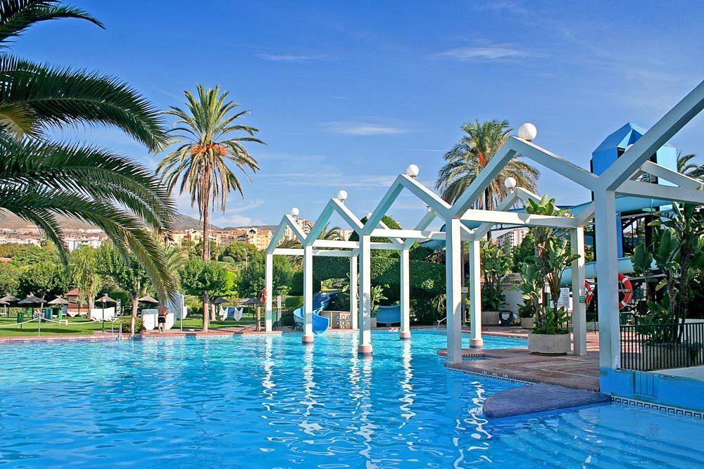"Vive Benal Beach" Estudios Con Vistas Al Parque Acuatico ベナルマデナ エクステリア 写真